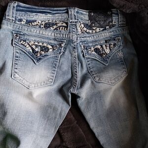 Women's jeans